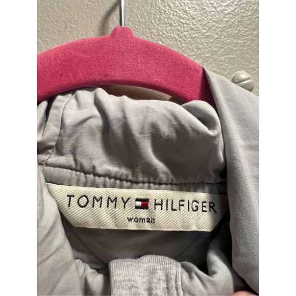 Tommy Hilfiger Grey Snap Button Up Woman’s Hoodie Size 1X -Flaw On Sleeve - Picture 8 of 16